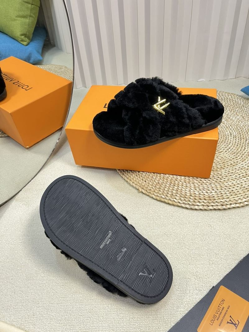 Louis Vuitton Slippers